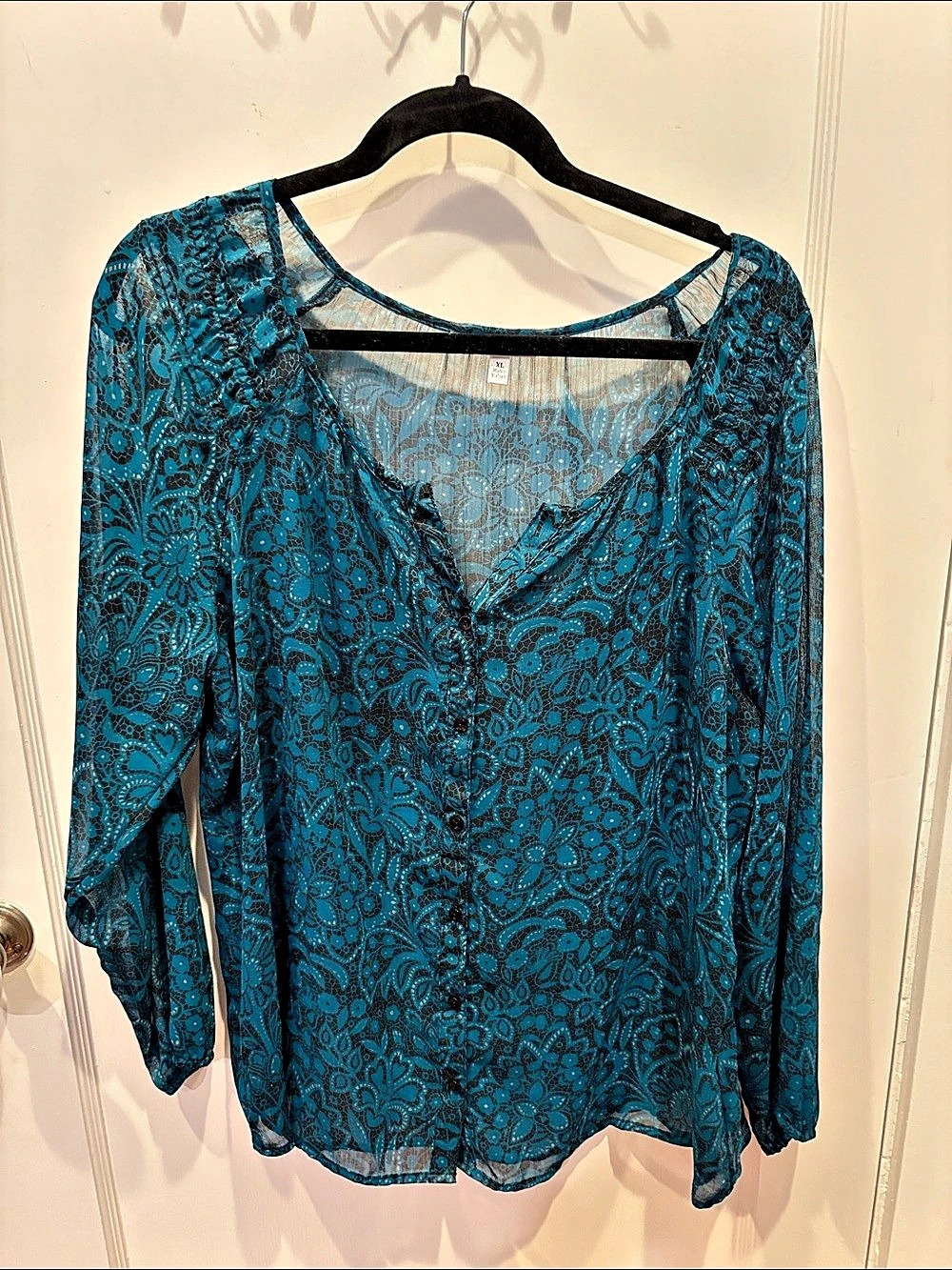 Croft&Barrow Sheer Floral Blouse in Blue & Black Size XL Like New BN563